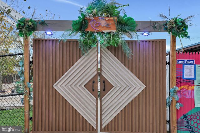 2455 SHANNON PL SE, Washington, DC 20020