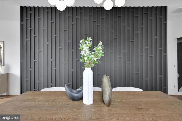 2455 SHANNON PL SE, Washington, DC 20020