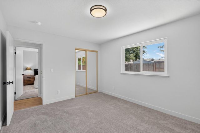 8732 El Toreador Way, Elk Grove, CA 95624