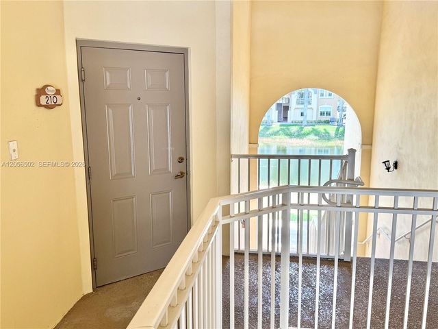 10850 NW 89th Ter 210-5, Doral, FL 33178