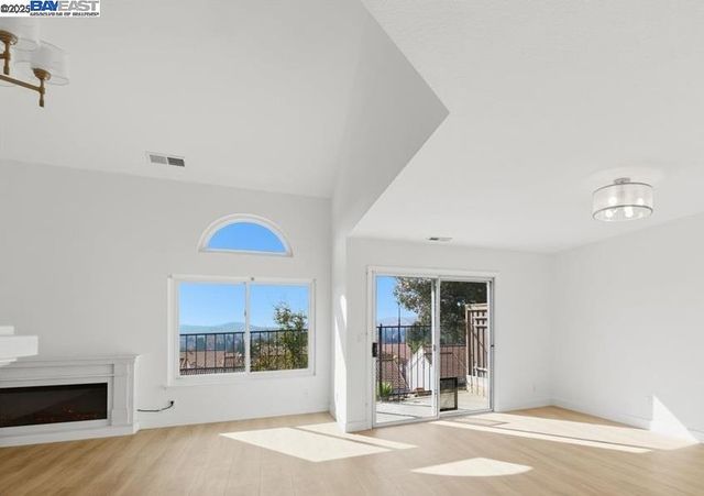 4345 Conejo Dr, Danville, CA 94506