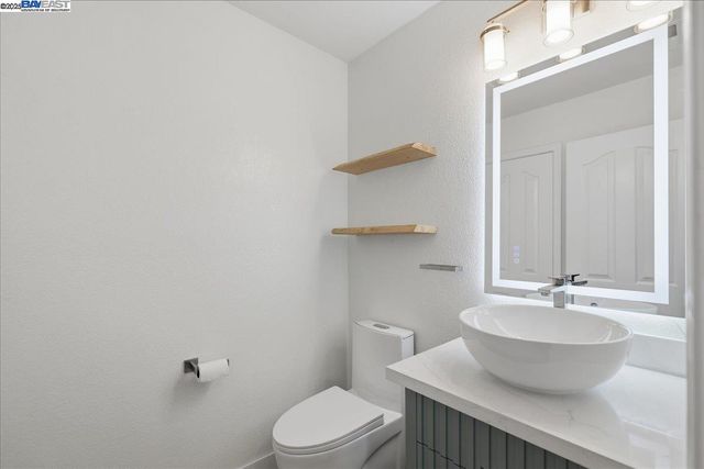 4345 Conejo Dr, Danville, CA 94506