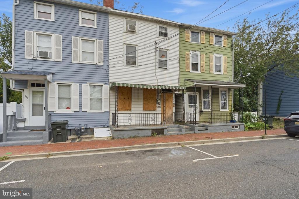 507 LAWRENCE ST, BURLINGTON, NJ 08016 — photo 3