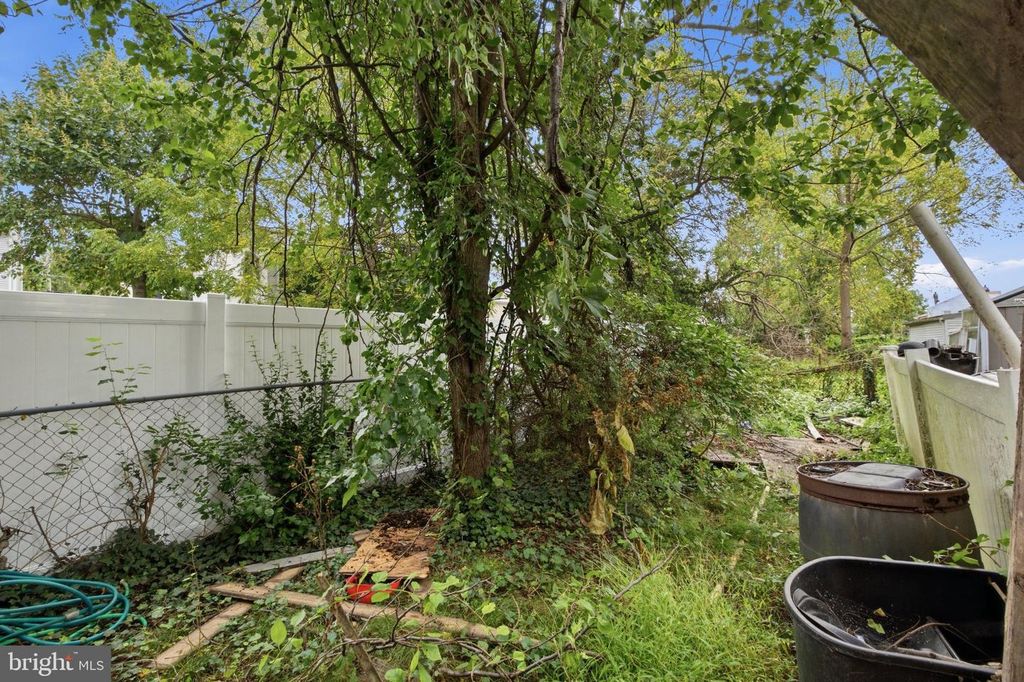 507 LAWRENCE ST, BURLINGTON, NJ 08016 — photo 4