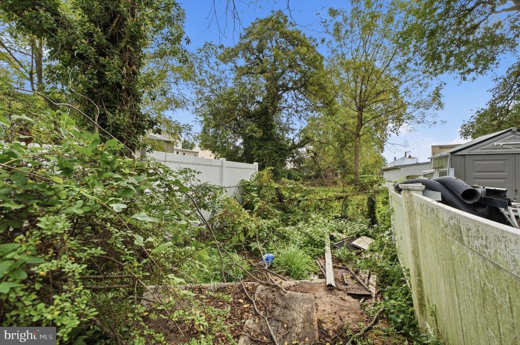 507 LAWRENCE ST, BURLINGTON, NJ 08016 — photo 5