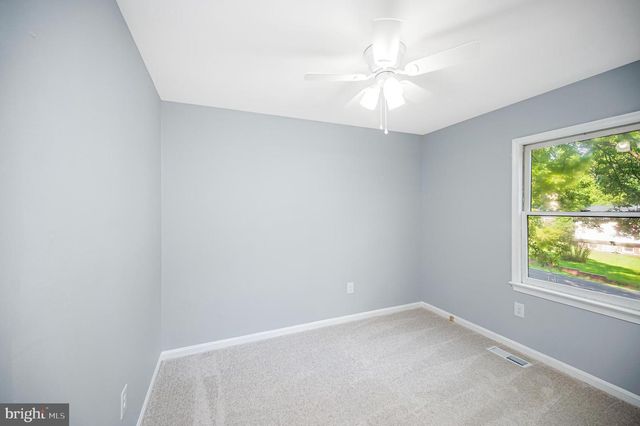 424 ALBANY ST, Fredericksburg, VA 22407