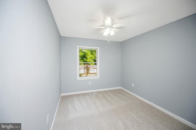 424 ALBANY ST, Fredericksburg, VA 22407