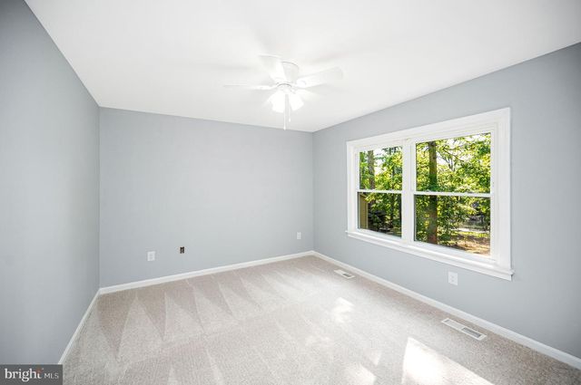 424 ALBANY ST, Fredericksburg, VA 22407