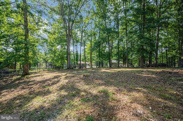 424 ALBANY ST, Fredericksburg, VA 22407