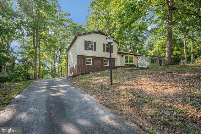 424 ALBANY ST, Fredericksburg, VA 22407