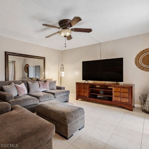 5258 Cedarbend DR 2, Fort Myers, FL 33919