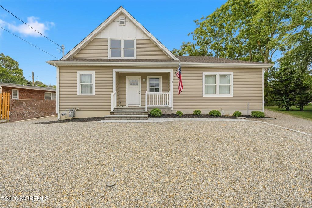 350 Jefferson Court, Brick, NJ 08724