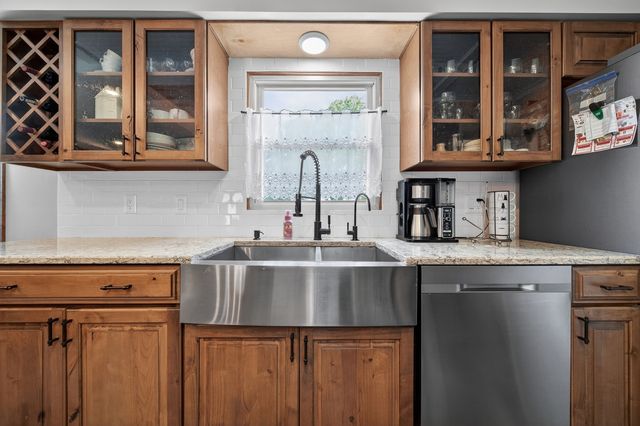 9519 Knolltop Road, Union, IL 60180