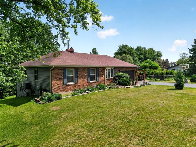 9519 Knolltop Road, Union, IL 60180