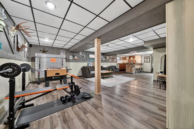 9519 Knolltop Road, Union, IL 60180