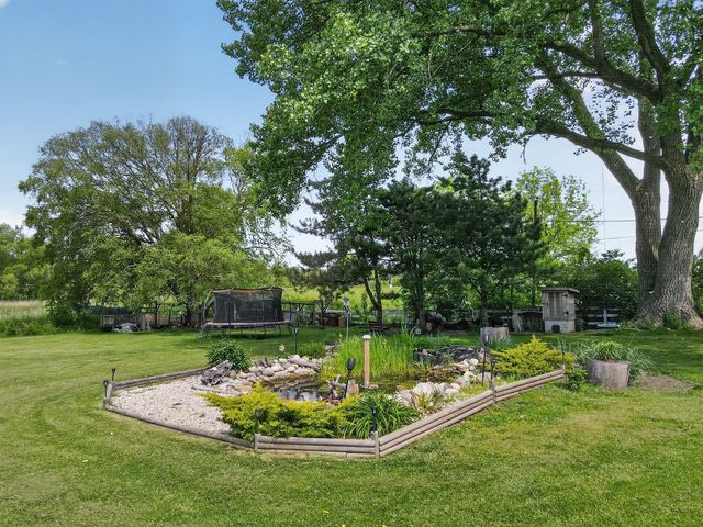 9519 Knolltop Road, Union, IL 60180