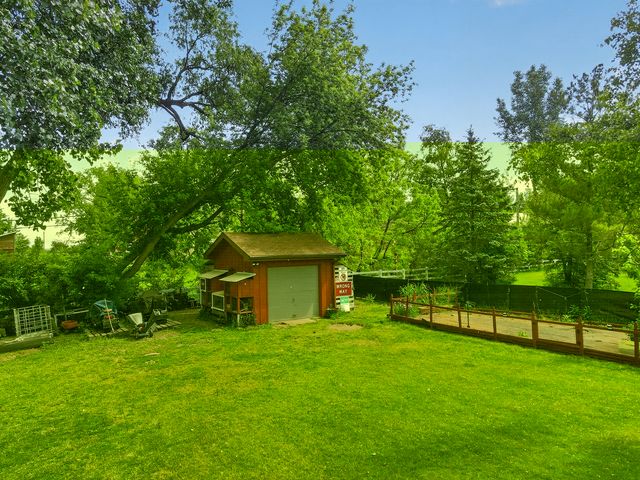 9519 Knolltop Road, Union, IL 60180