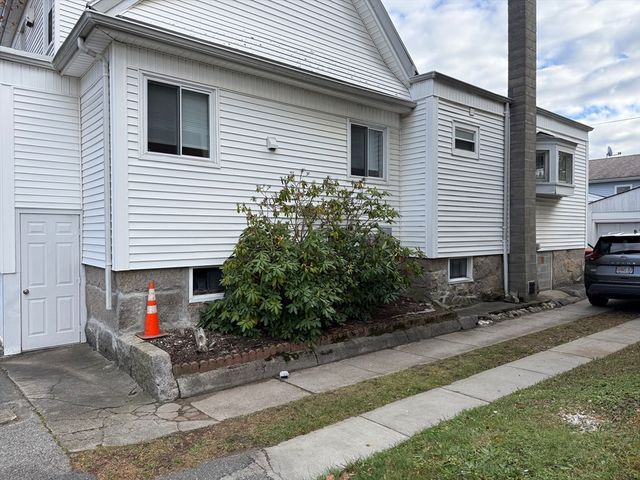 745 County St, New Bedford, MA 02740