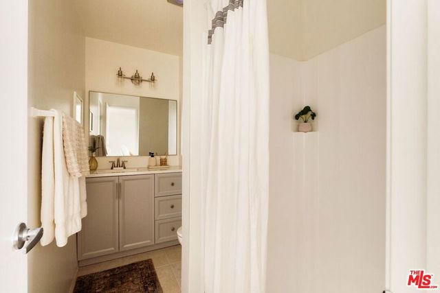 8640 Gulana Avenue J2016, Playa Del Rey, CA 90293