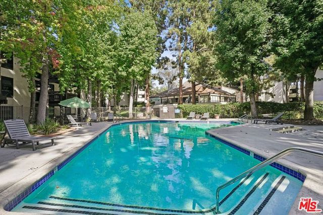 8640 Gulana Avenue J2016, Playa Del Rey, CA 90293