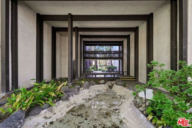 8640 Gulana Avenue J2016, Playa Del Rey, CA 90293