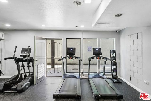 8640 Gulana Avenue J2016, Playa Del Rey, CA 90293