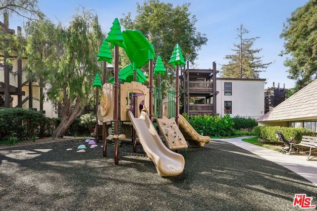 8640 Gulana Avenue J2016, Playa Del Rey, CA 90293
