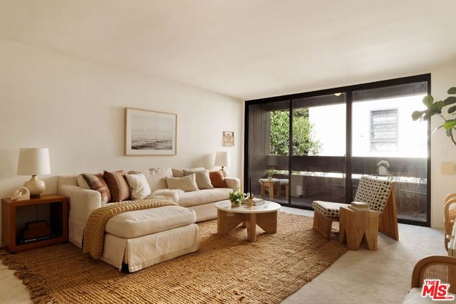 8640 Gulana Avenue J2016, Playa Del Rey, CA 90293