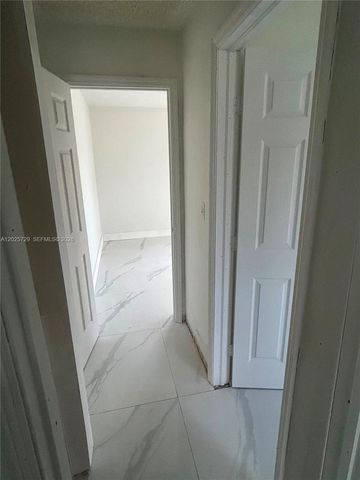 4380 SW 23rd Street, Fort Lauderdale, FL 33317