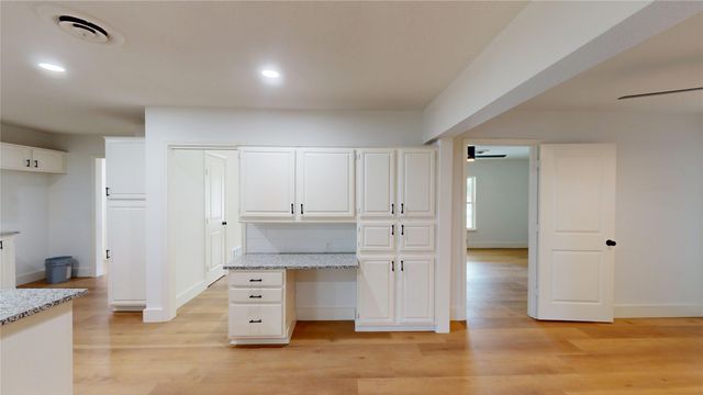 914 Tusing Street, Grand Prairie, TX 75050