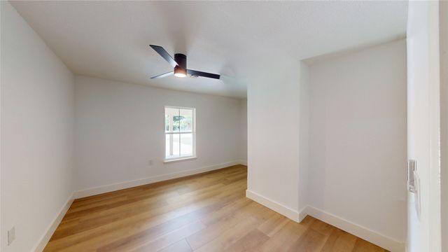 914 Tusing Street, Grand Prairie, TX 75050