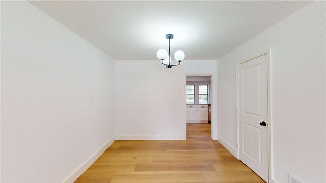 914 Tusing Street, Grand Prairie, TX 75050
