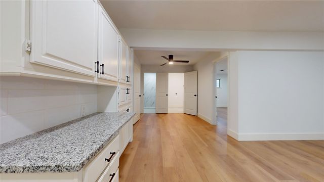 914 Tusing Street, Grand Prairie, TX 75050