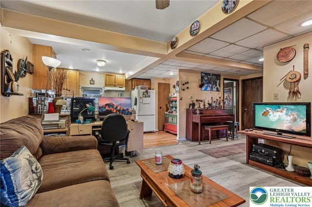 418 East Paletown Road, Richland Twp, PA 18951