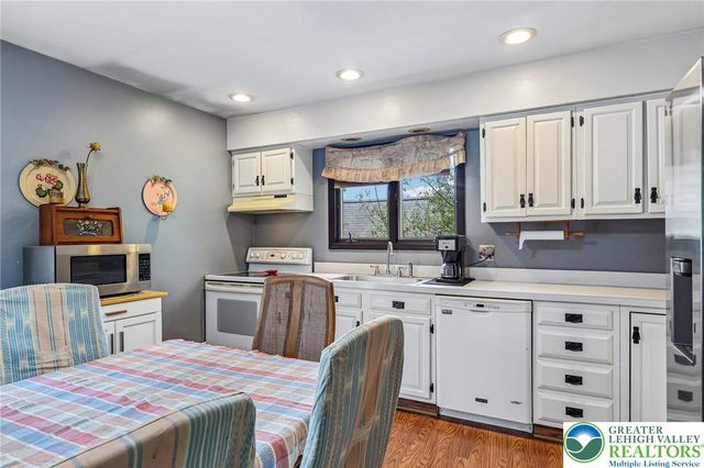 418 East Paletown Road, Richland Twp, PA 18951