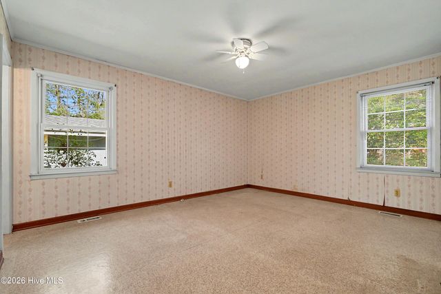 101 NE 40th Street, Oak Island, NC 28465