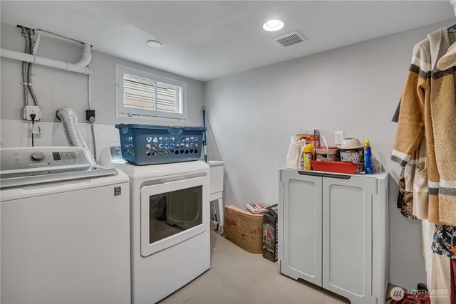 1081 Lafromboise Street, Enumclaw, WA 98022