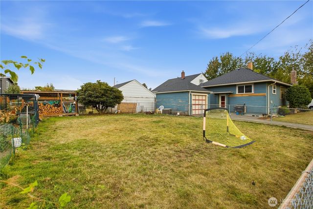 1081 Lafromboise Street, Enumclaw, WA 98022