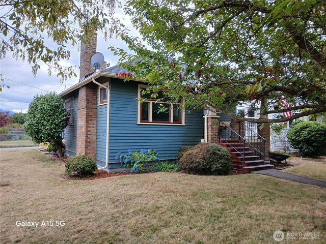 1081 Lafromboise Street, Enumclaw, WA 98022