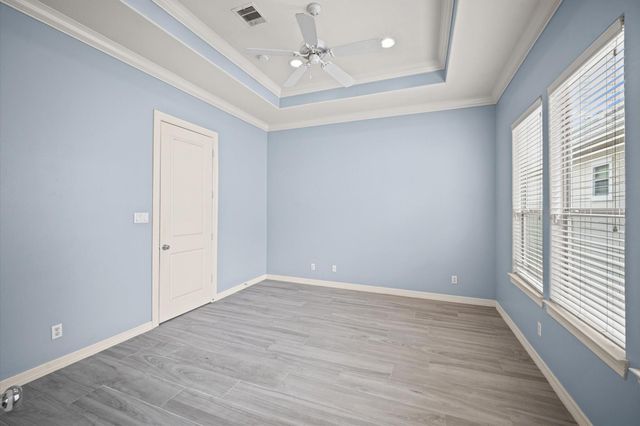 3840 Center Street, Houston, TX 77007