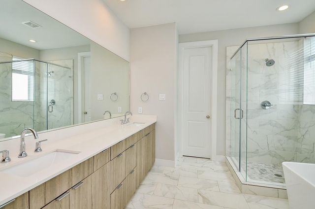 5903 Val Verde Street D, Houston, TX 77057