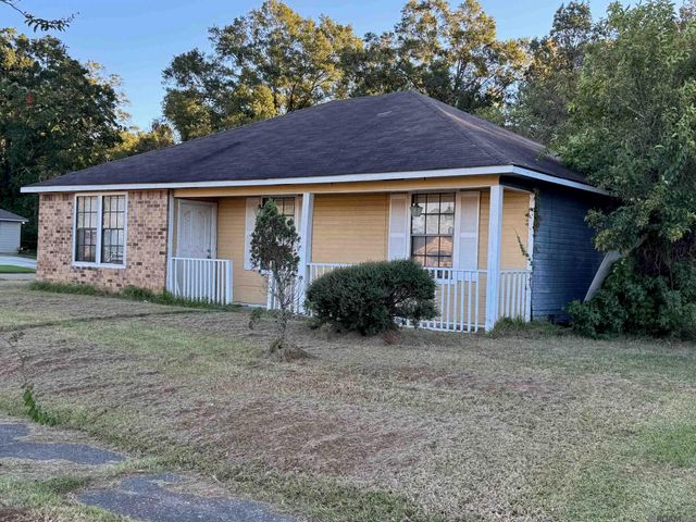 5854 Wright Dr, Baton Rouge, LA 70812