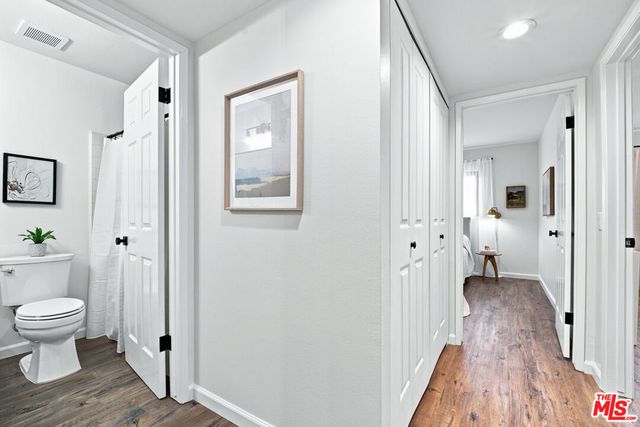 21811 Saticoy Street 23, Los Angeles, CA 91304