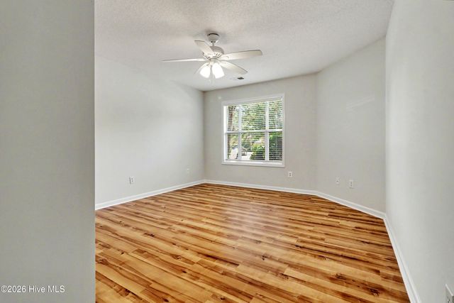 4140 Breezewood Drive Unit 104, Wilmington, NC 28412