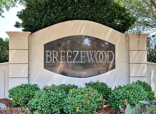 4140 Breezewood Drive Unit 104, Wilmington, NC 28412