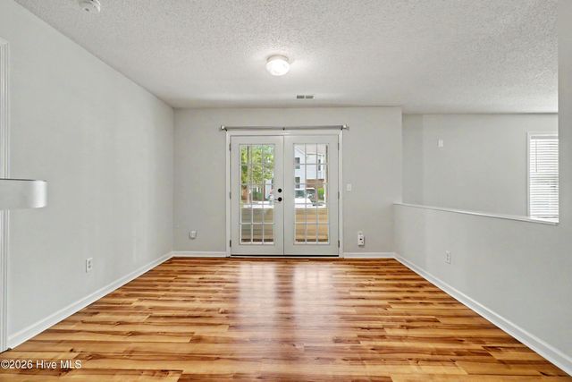 4140 Breezewood Drive Unit 104, Wilmington, NC 28412