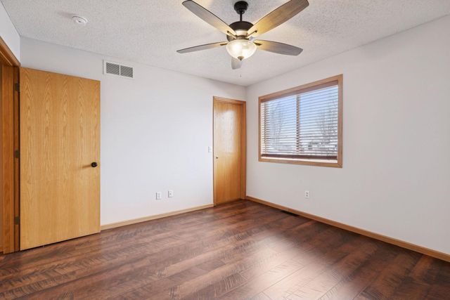 14200 Belfast Court, Rosemount, MN 55068