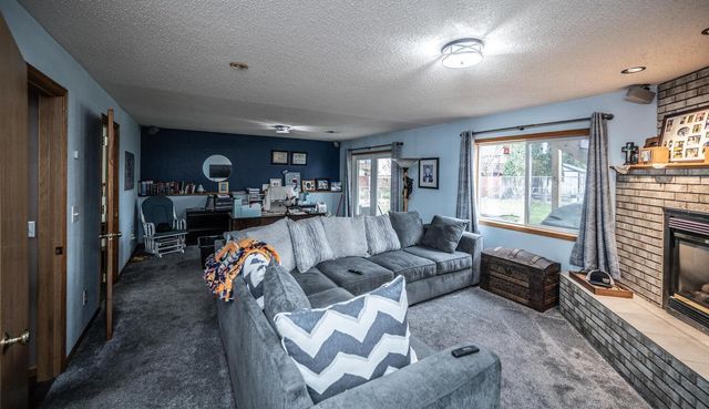 14200 Belfast Court, Rosemount, MN 55068