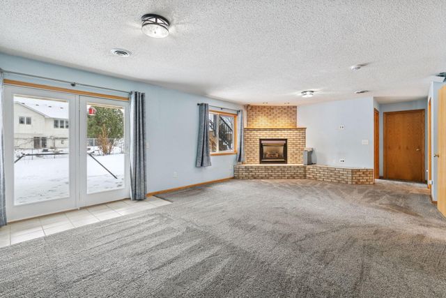 14200 Belfast Court, Rosemount, MN 55068