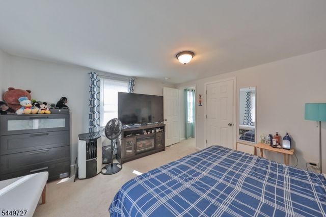 389 Grant St, Phillipsburg Town, NJ 08865